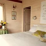 Casa Sull'albero Aromantica San Salvatore Monferrato