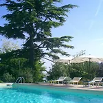 Casa Sull'albero Aromantica Semesterbostad San Salvatore Monferrato