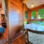 Casa Sull'albero Aromantica Semesterbostad *