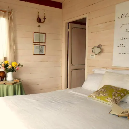 Casa Sull'albero Aromantica San Salvatore Monferrato