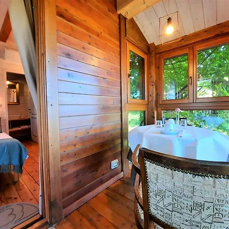 Casa Sull'albero Aromantica Hébergement de vacances *